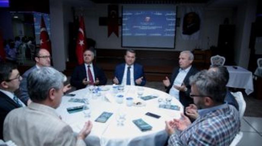 İlim Yayma Cemiyeti&rsquo;nden İftar Programı