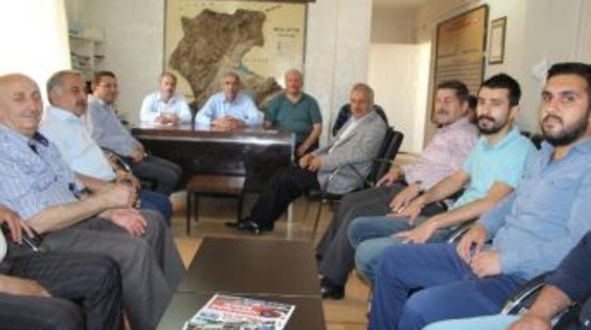 Milletvekili Şahin’den Muhtarlar Derneği’ne Ziyaret