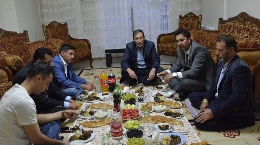 Başkan Bulutlar, İftarını Şehit Ailesiyle Birlikte A&ccedil;tı