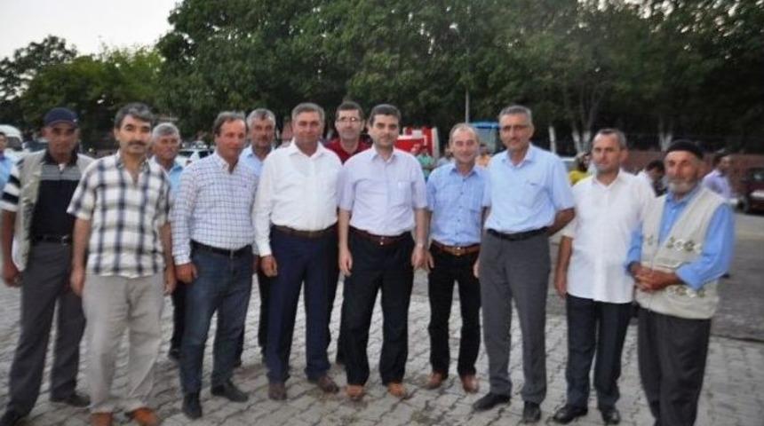 Yeni&ccedil;iftlik K&ouml;y&uuml;nde Geleneksel K&ouml;y İftarı