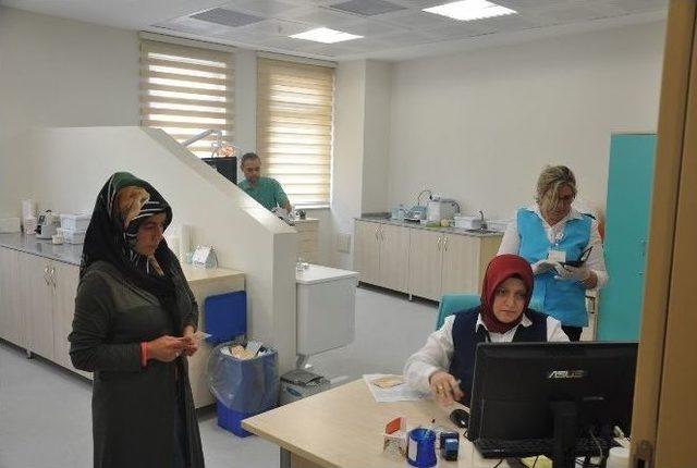 İnegöl Diş Hastanesi Hizmete Açıldı