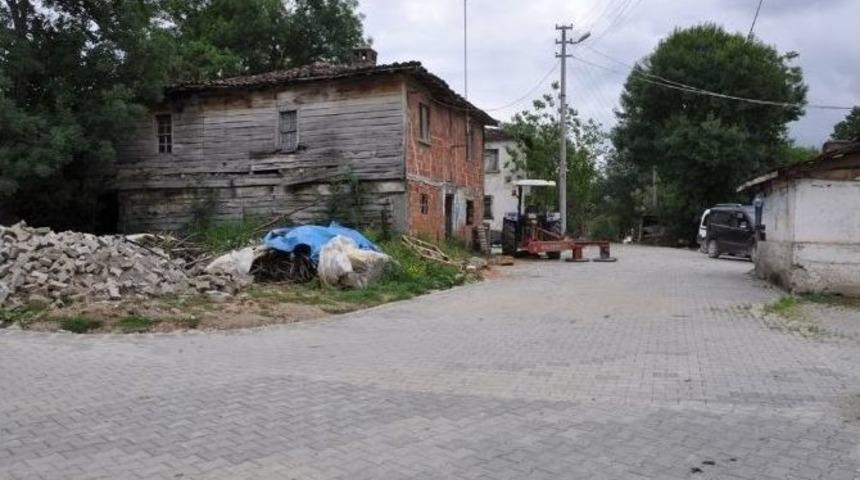 B&uuml;y&uuml;kşehir, &Ccedil;avuşlu-ishak&ccedil;ılar K&ouml;y Yolunu Yeniledi