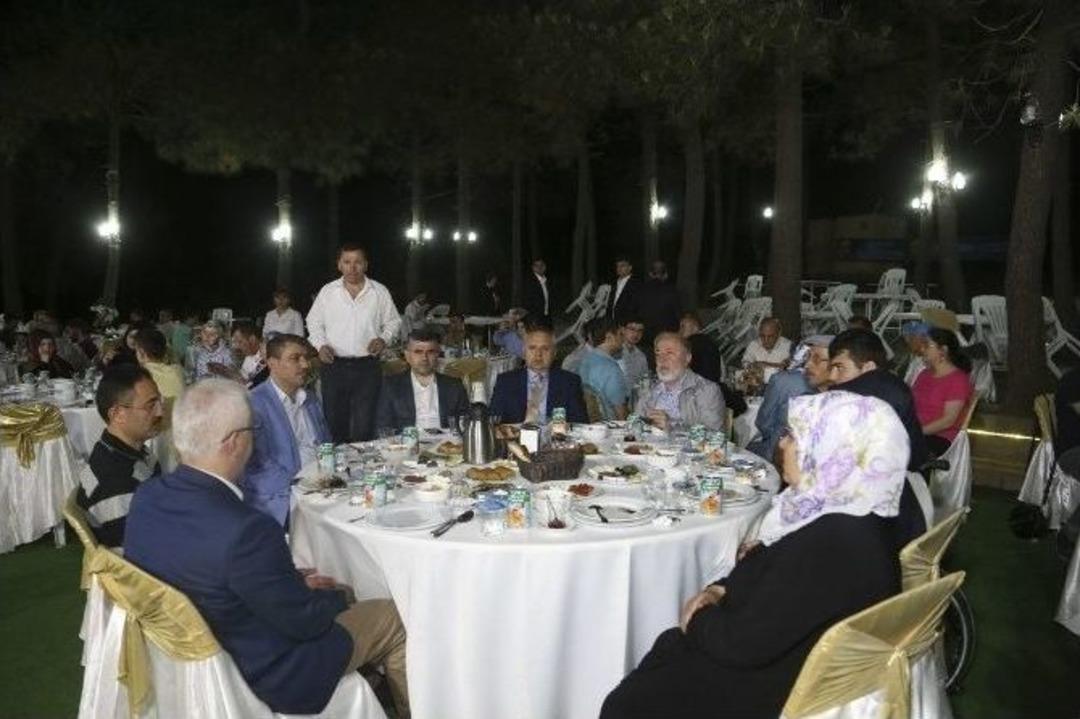 Başkan Keskin, Şehit Aileleri Ve Gazilerle Buluştu