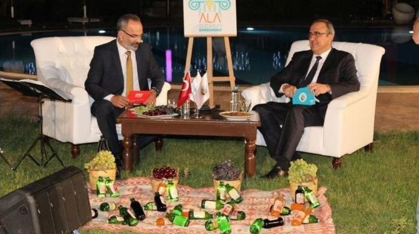 Başkan Kara&ccedil;oban Canlı Yayında Alaşehir&rsquo;i Tanıttı