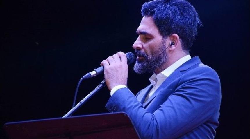 Uğur Işılak&rsquo;tan Aksaraylılara Unutulmaz Konser