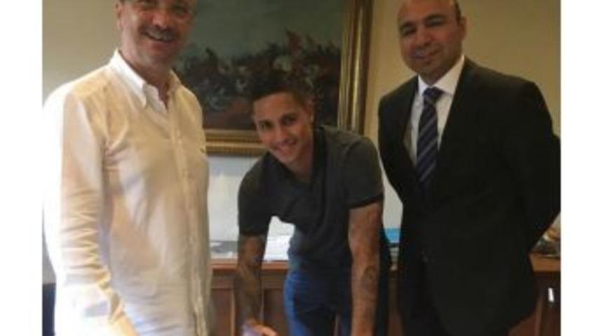 Adanaspor Sao Paulo&rsquo;dan Roni&rsquo;yi Kiraladı