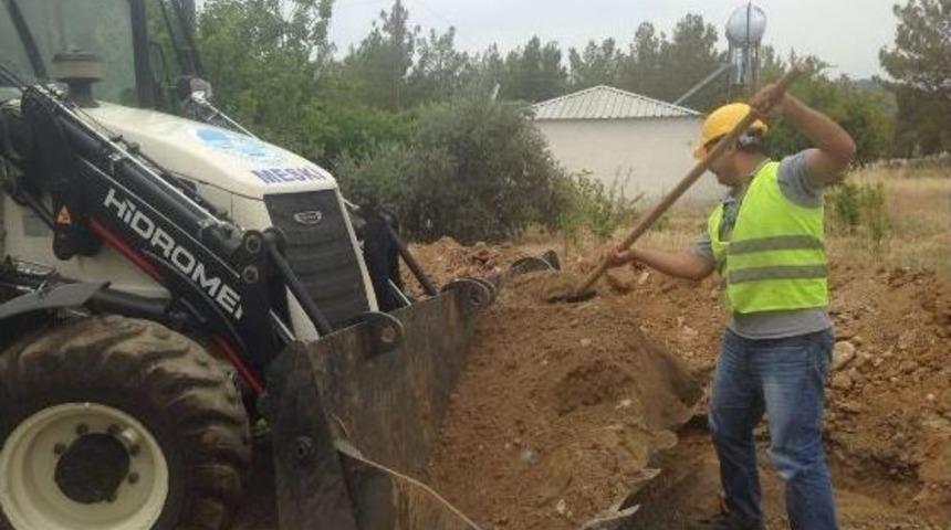 Bozyazı&rsquo;da İ&ccedil;mesuyu Şebeke Hatları Yenileniyor