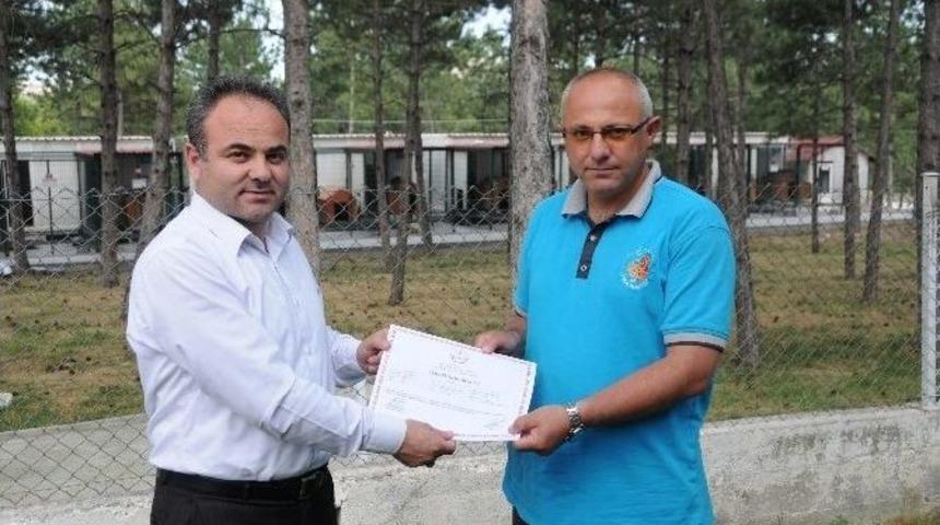 Veteriner İşleri Personeline Sertifika