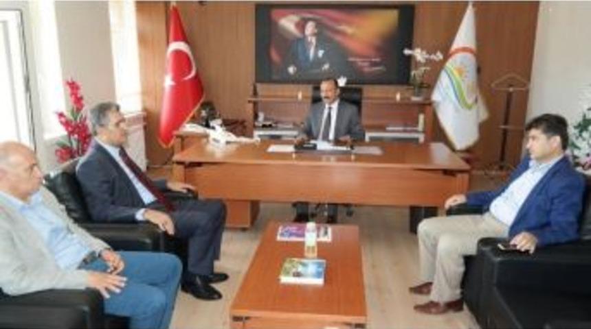 Milletvekili Konuk&rsquo;tan &Ouml;z&ccedil;alık&rsquo;a Ziyaret