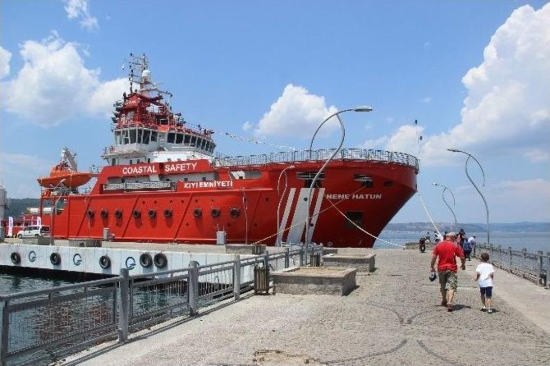T&uuml;rkiye&rsquo;nin İlk Ve Tek Acil M&uuml;dahale Gemisi Ziyarete A&ccedil;ıldı