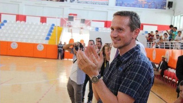 Danimarka Dışişleri Bakanı Jensen Kahramanmaraş’ta