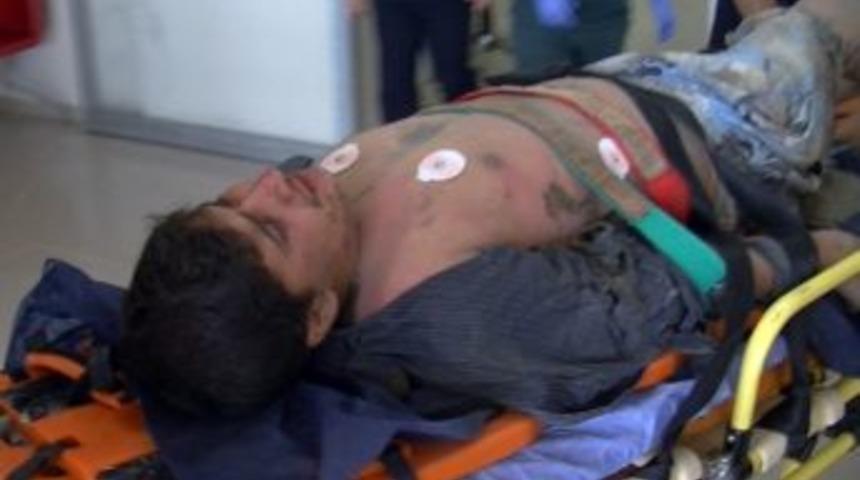 Suya Atlamak İsterken Y&uuml;ksek Gerilim Tellerine Takıldı