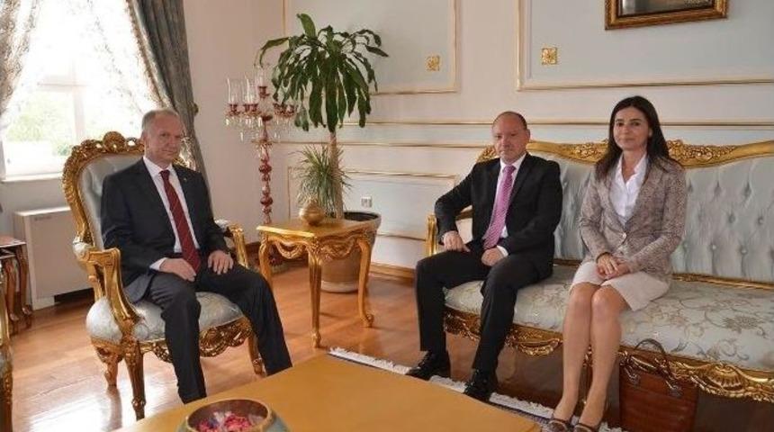 Bulgaristan Edirne Heyetinden Vali Ceylana Ziyaret