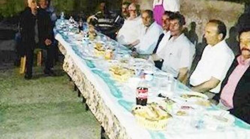 Başkan Arslan, Afetzedelerle İftarda Bir Araya Geldi