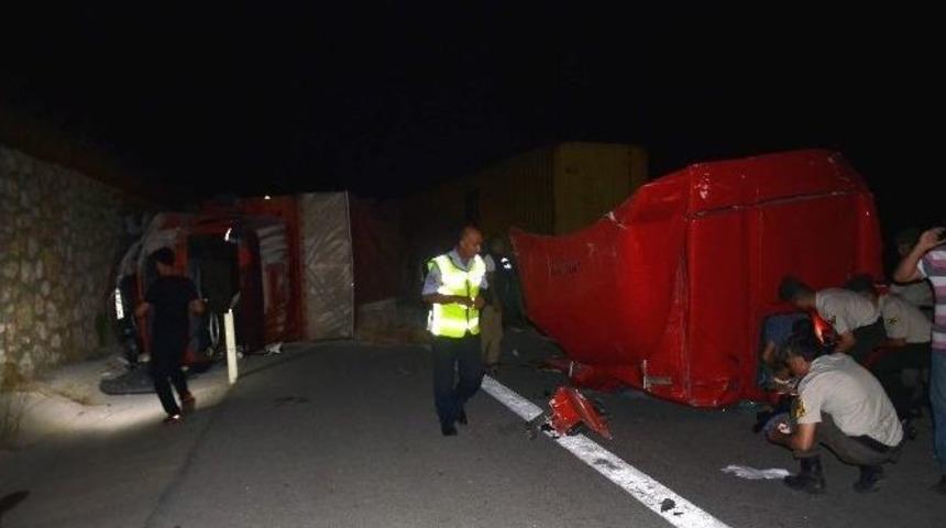 Hurdaya D&ouml;nen Ara&ccedil;lardan Sağ &Ccedil;ıktılar