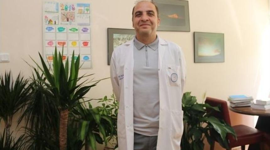 Uzmanından Tatilcilere G&uuml;neşlenme Uyarısı!