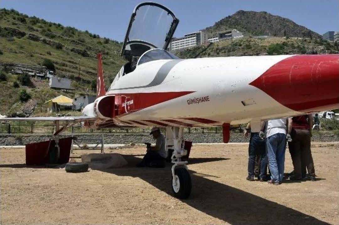 G&uuml;m&uuml;şhane&rsquo;ye Savaş U&ccedil;ağı İndi