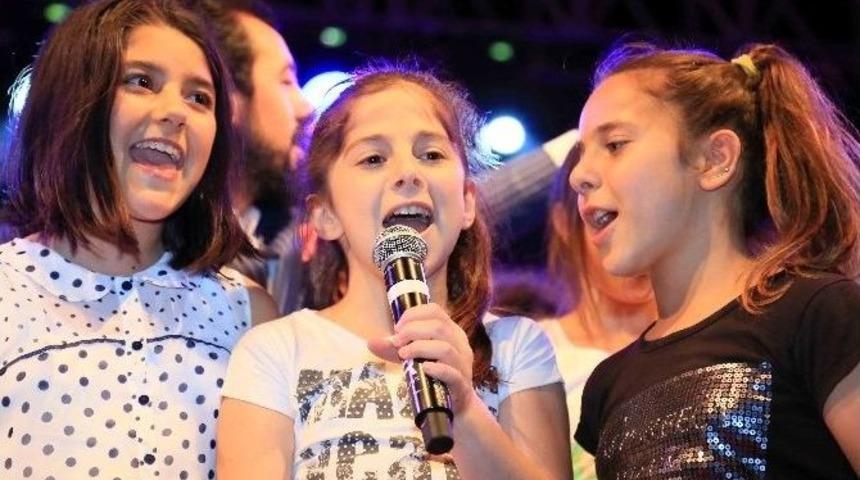 Ke&ccedil;i&ouml;ren&rsquo;de İlahi Konseri