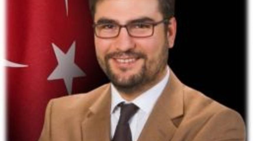 &Ouml;ğretim &Uuml;yesine Kompozit Sanayicileri Derneği&rsquo;nden Onurlu G&ouml;rev