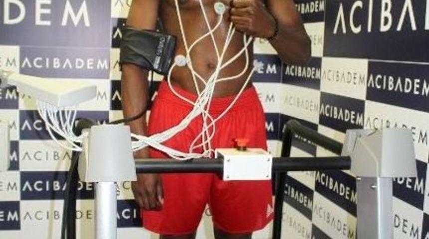 Kayserispor&rsquo;da 10 Futbolcu Sağlık Kontrol&uuml;nden Ge&ccedil;ti