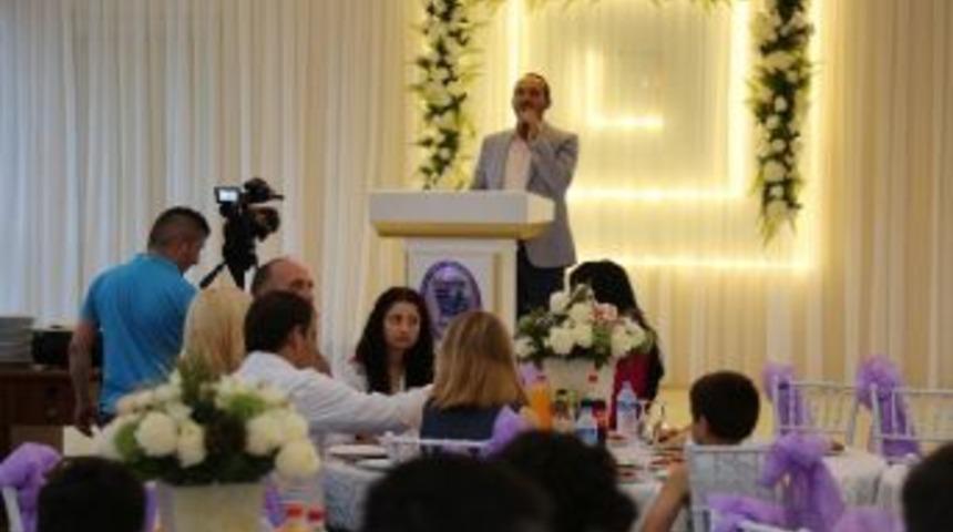 &Uuml;nye Belediyesi Personeli İftarda Bir Araya Geldi