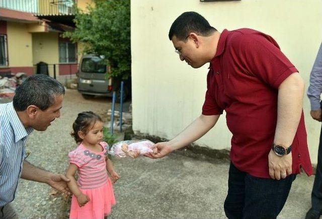 Tütüncü’den Çocuk İlgisi