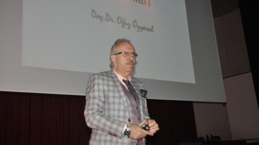 Yeni Y&uuml;zyıl &Uuml;niversitesi &Ouml;ğretim &Uuml;yesi Do&ccedil;. Dr. Oğuz &Ouml;zyaral: