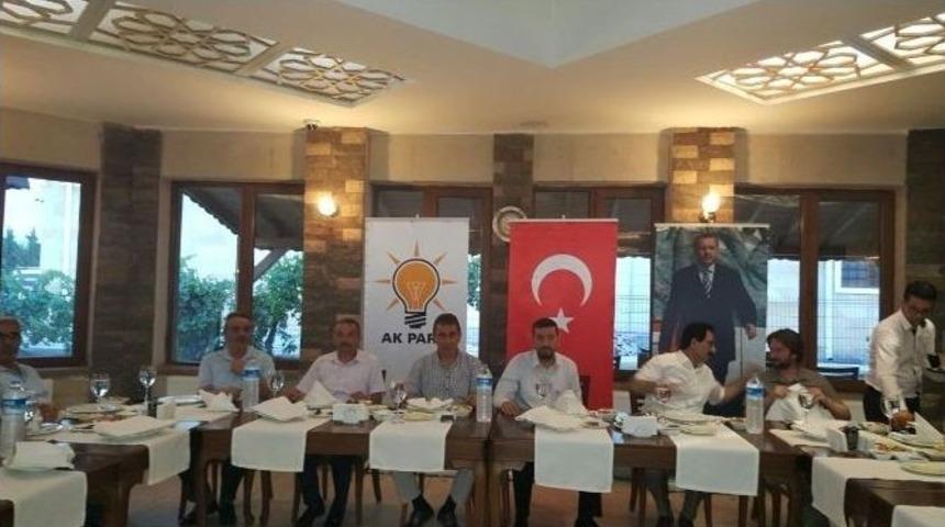 Ak Parti Avanos Teşkilatı İftar Yemeğinde Bir Araya Geldi