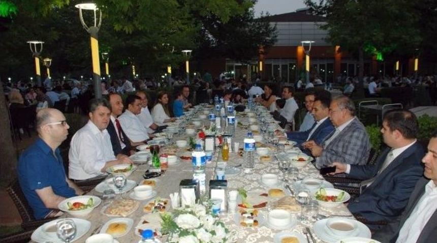 İl Jandarma Komutanı Ve Yargı Mensupları Onuruna Veda Yemeği