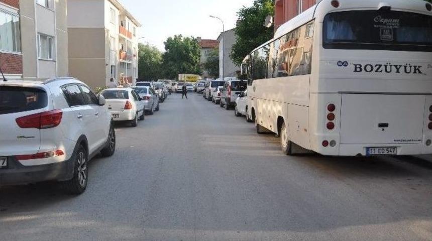 Boz&uuml;y&uuml;k&rsquo;te Trafik Keşmekeşi