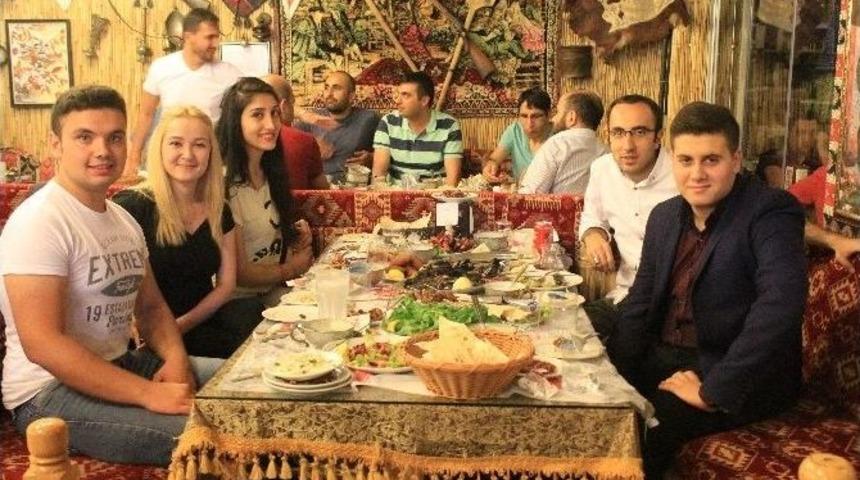 Madame Tadıa Otel Çalışanları İftarda Bir Araya Geldi