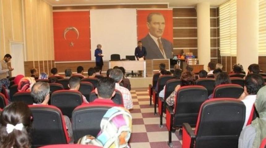 Vanlı &Ouml;ğrenciler Ab&rsquo;yi &Ouml;ğrendi