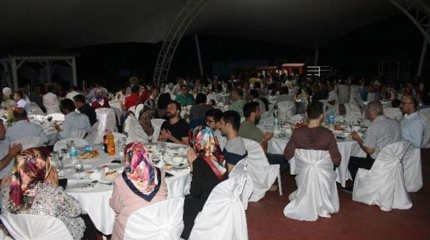 Başkan Semerci, Belediye Personeli İle İftarda Buluştu