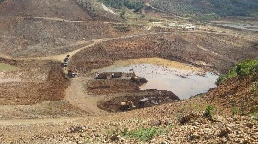 Bt&uuml; &Ouml;ğrencilerinden B&uuml;y&uuml;k Kumla Barajı&rsquo;na Teknik Gezi