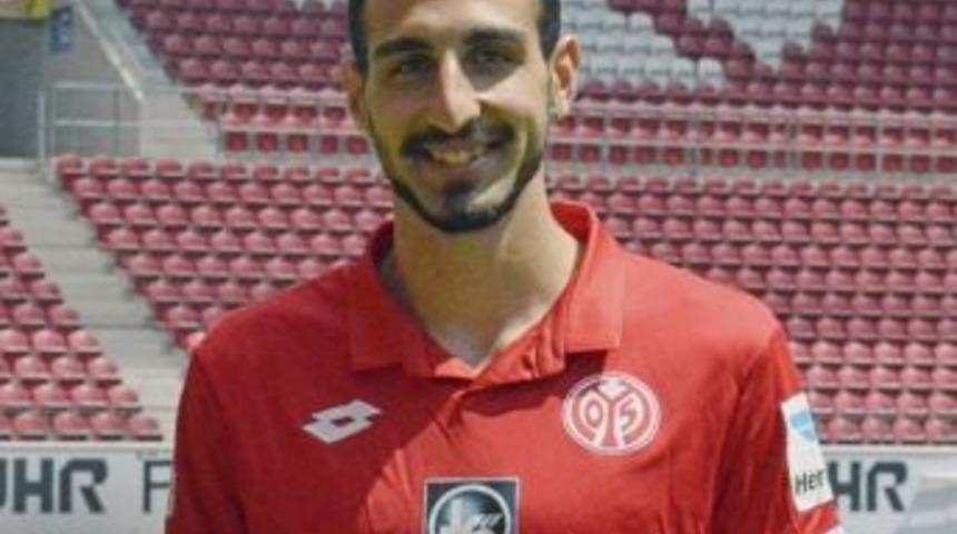 Galatasaraylı Oyuncu Mainz İle İmzaladı