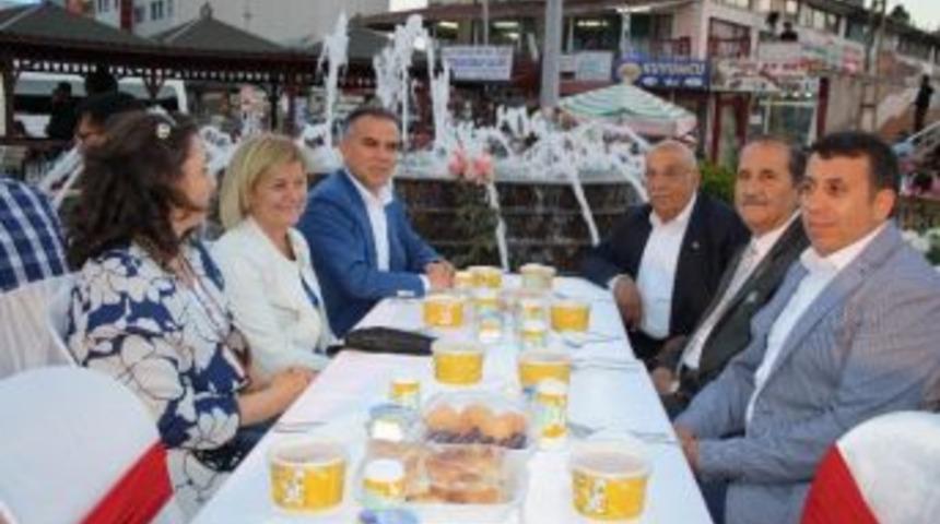 Zara&rsquo;da İftar Programı D&uuml;zenlendi