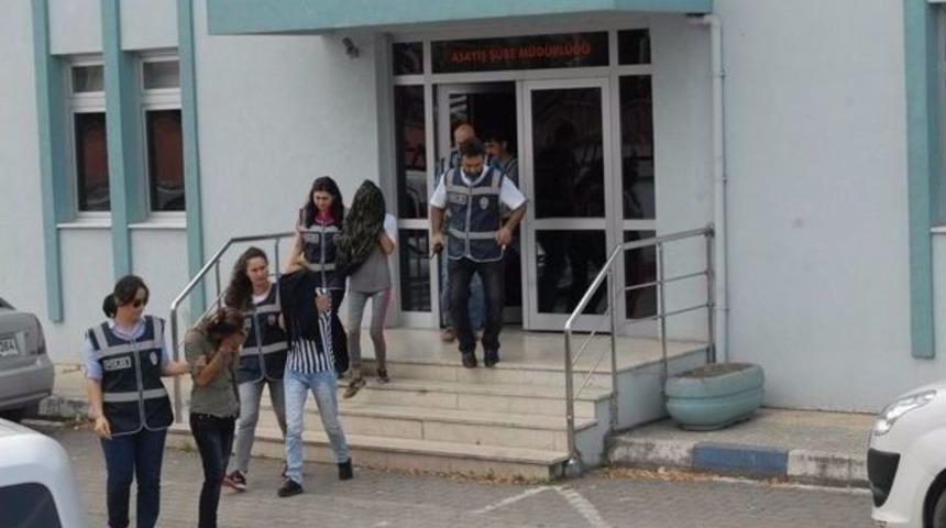 Kent Kent Dolaşarak Hırsızlık Yaptıkları İddia Edilen 3 Kadın Yakalandı