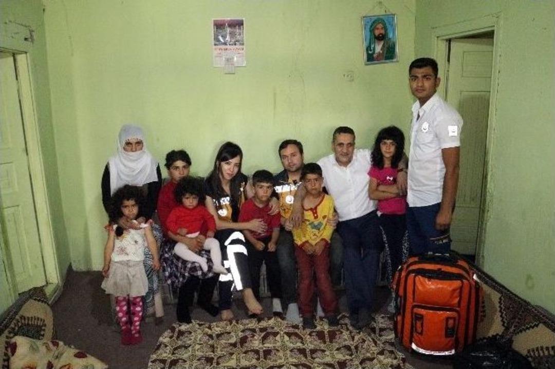 Ağrı Halk Sağlığı Ekipleri, Karataş Ailesini Sağlık Taramasından Ge&ccedil;irdi