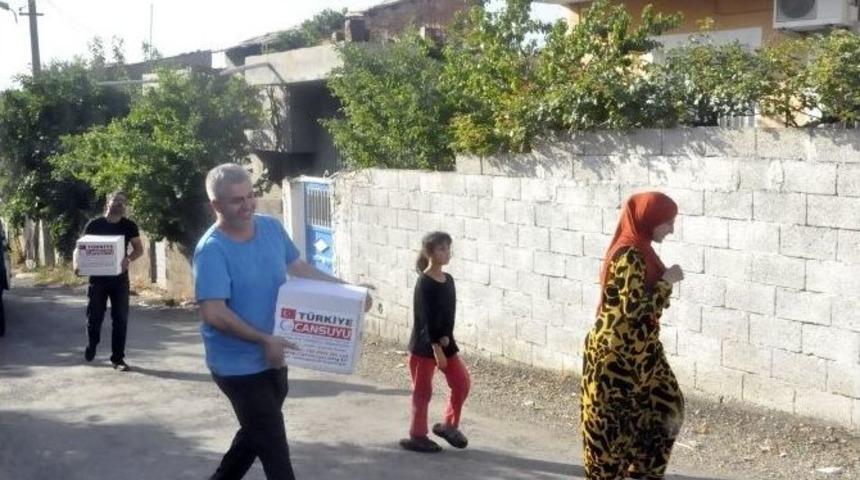 Cansuyu Derneği Kahta’da Yardım Dağıttı