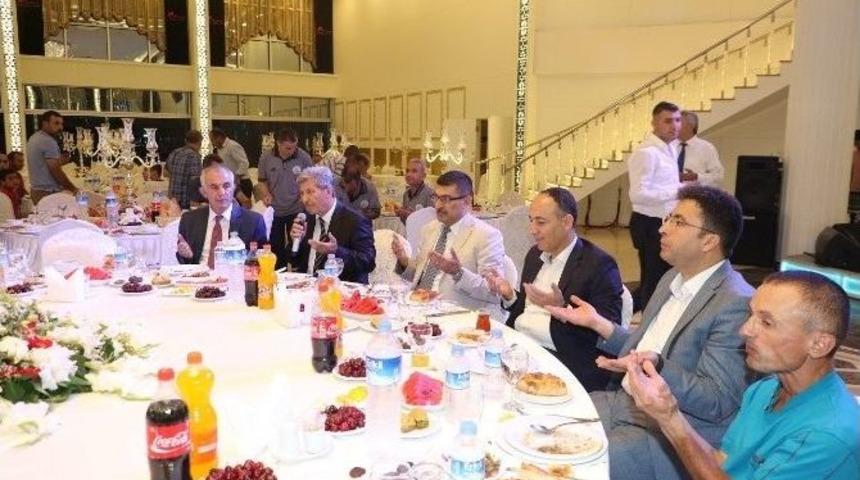 Başkan Saygılı Temizlik İş&ccedil;ileri İle İftarda Biraraya Geldi