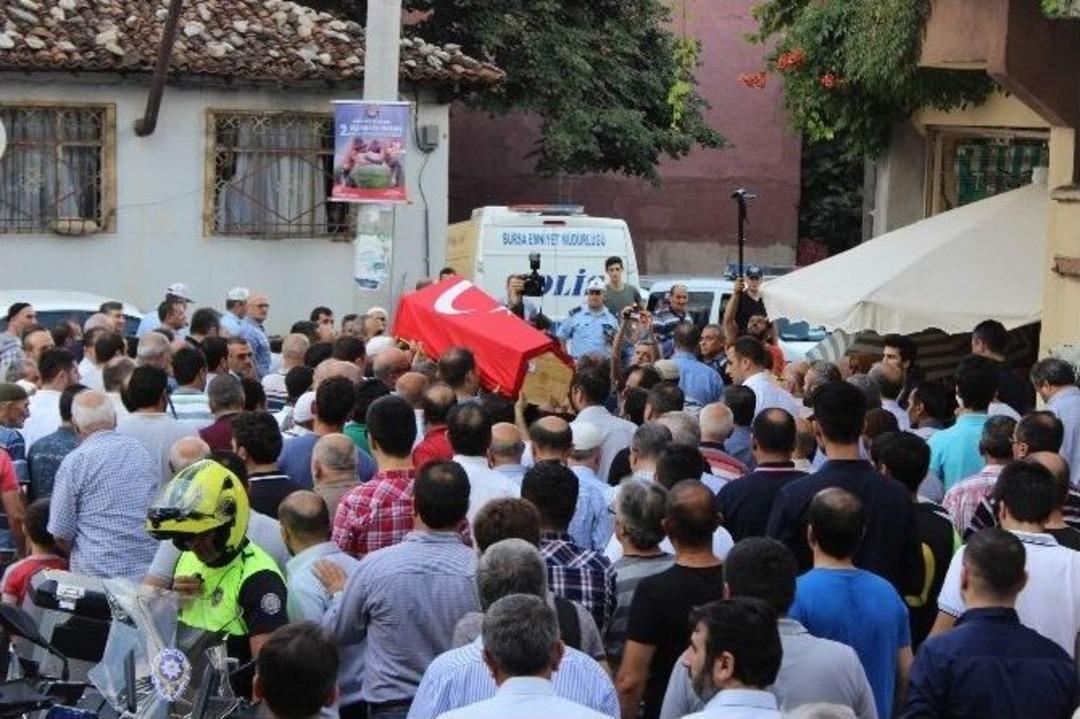 G&ouml;z&uuml;yaşlı Veda...