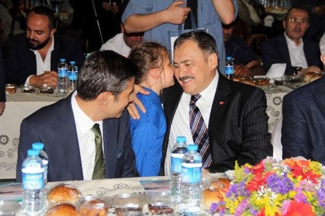 Bakan Eroğlu, Kastamonu&rsquo;da Toplu Temel Atma T&ouml;renine Katıldı