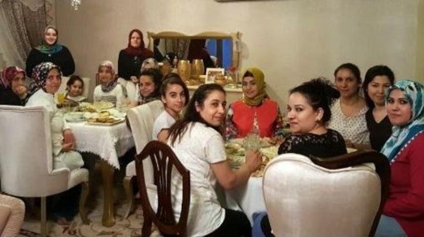 Baba Geleneğini Devam Ettirdi