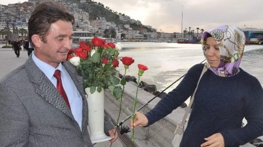 B&ouml;yle &Ccedil;i&ccedil;ek&ccedil;i G&ouml;r&uuml;lmedi