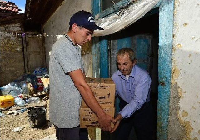 Ankara Büyükşehir’in Gıda Yardımları Ramazan’da Da Devam Ediyor