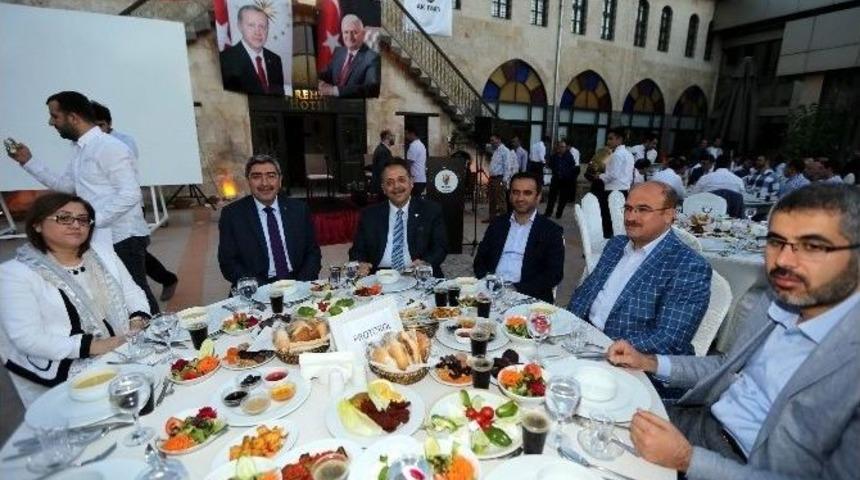 Ak Parti Gaziantep İl Başkanı Mehmet Eyup &Ouml;zke&ccedil;eci: