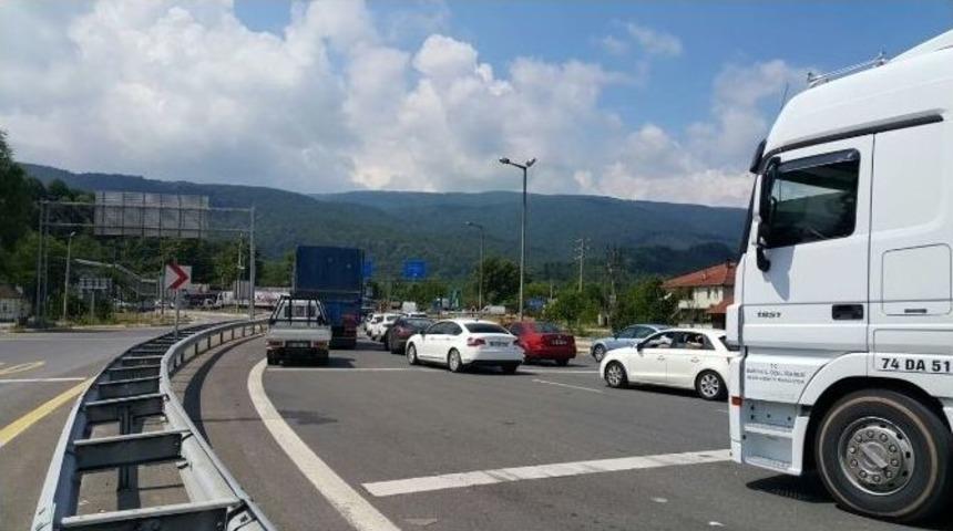 Bolu Dağında Yoğun Trafik
