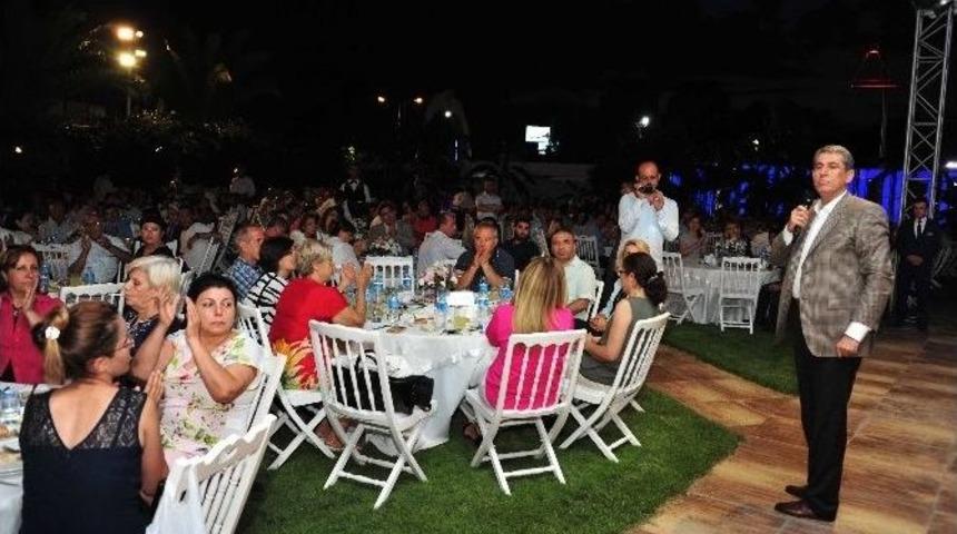 Bal&ccedil;ova&rsquo;da Ramazan Ayı Paylaşımla Ge&ccedil;ti