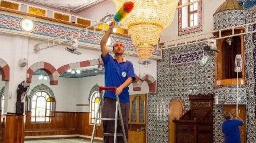 Şehitkamil&rsquo;deki Camiler Kadir Gecesi Ve Bayram İ&ccedil;in Hazır