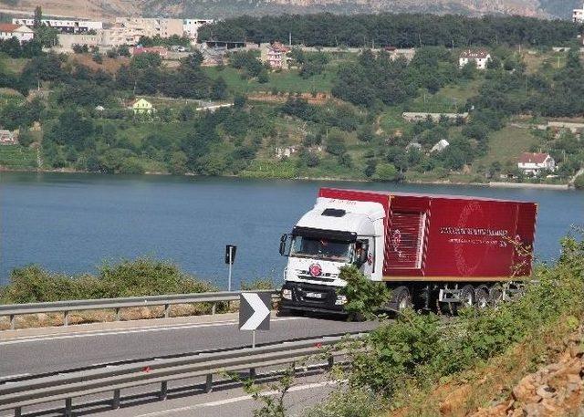 Tika Tır’ı Gönül Coğrafyası Kültür Buluşmaları İçin Arnavutluk’ta